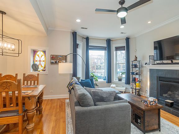 4th image of 5206 N Winthrop Ave APT 1