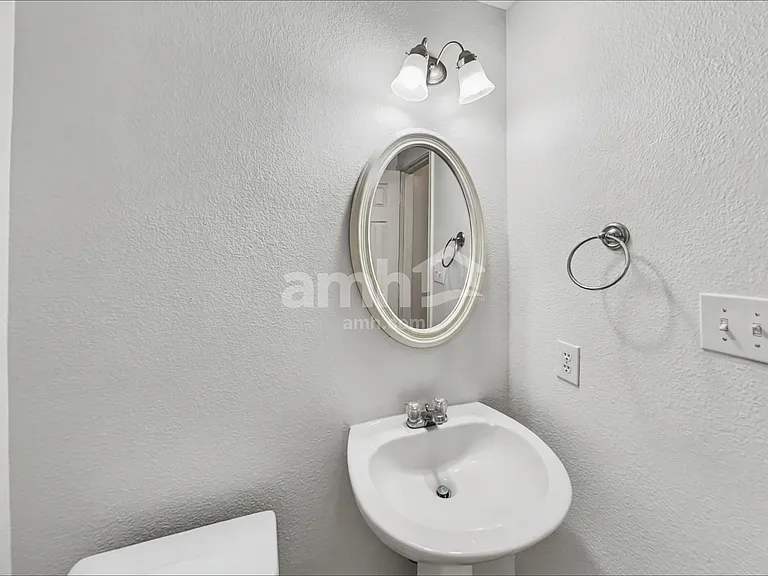 11011 Pierce Valley Dr — Photo 10