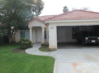 10715 Petalo Dr, Bakersfield, CA