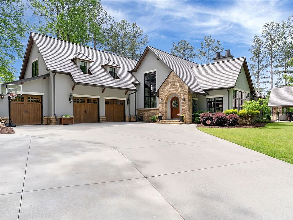 1st image of 119 Drewberry Ln