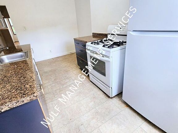 2nd image of 5235 Butler St Floor 2
