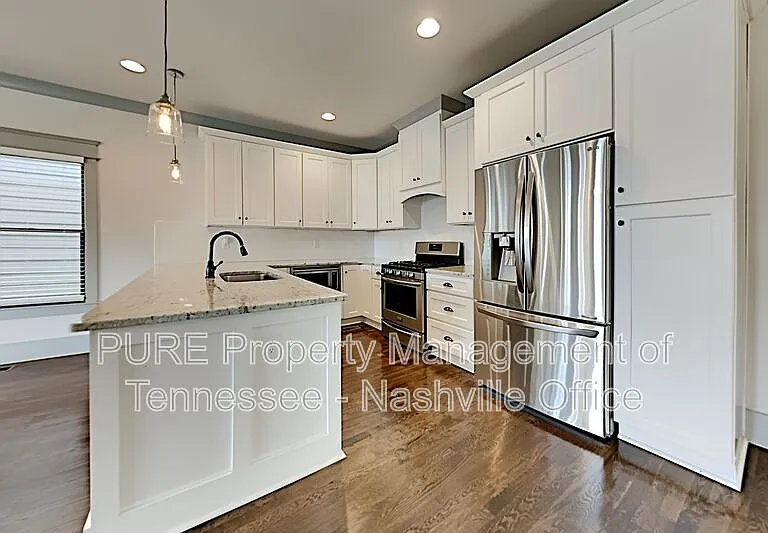1807B Sevier St — Photo 8