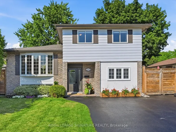 1333 Woodvale Pl, Burlington, ON L7M 1R2