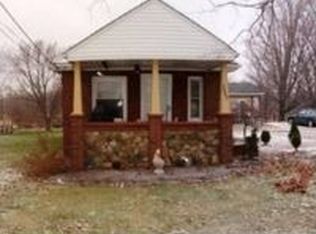 5663 S Ridge Rd, Madison, OH 44057