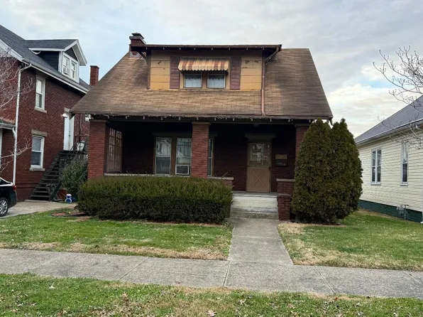 2530 Collis Ave, Huntington, WV 25703