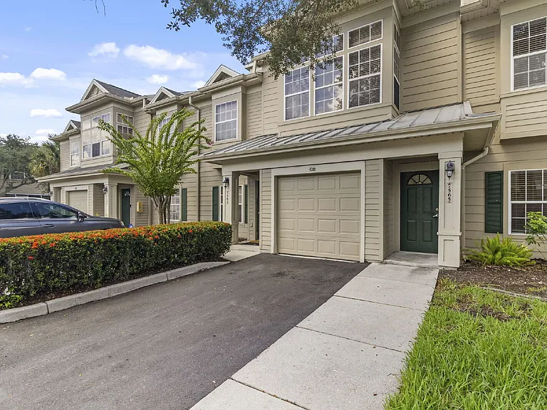 7565 Plantation Cir — Photo 28