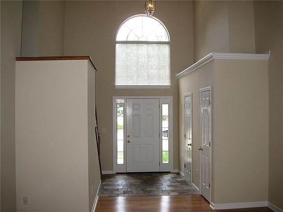3rd image of 3343 Parkbrooke Ct