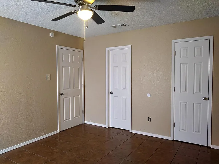 522 Matt Ln — Photo 13