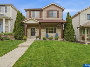 5952 Thompson Creek Blvd, Lincoln, NE 68516