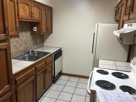 Kitchen with lots of storage