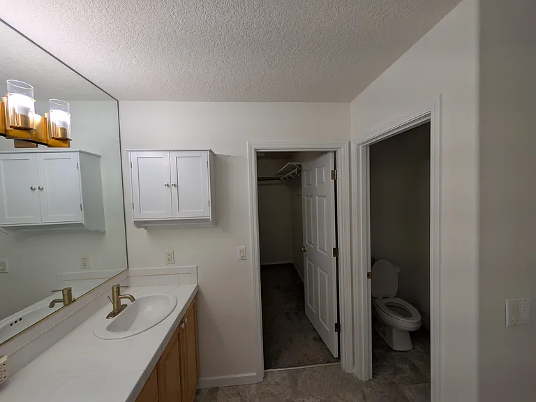 4174 NW 127th Ave — Photo 37