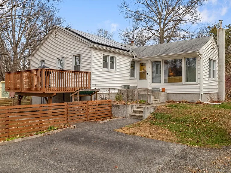 51 Goshen Ave — Photo 19
