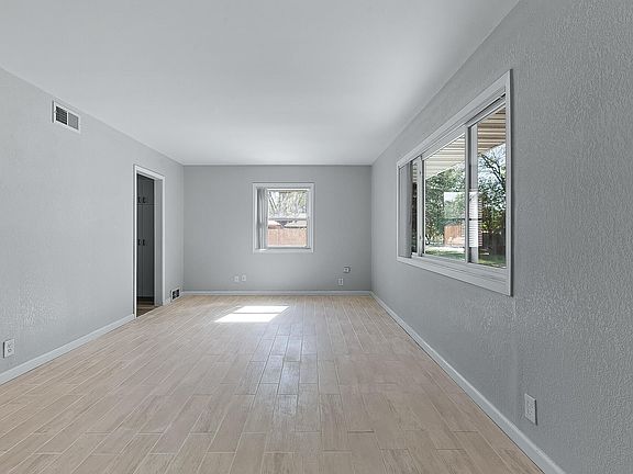 5th image of 8825 13th Ave S