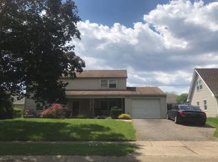 35 Hawthorne Ln, Willingboro, NJ
