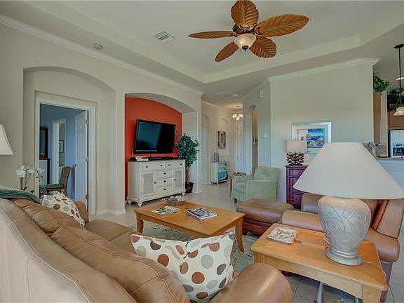 4th image of 182 Cipriani Way
