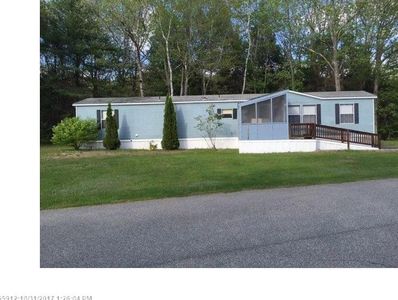 42 Leisure Dr, Alfred, ME, 04002