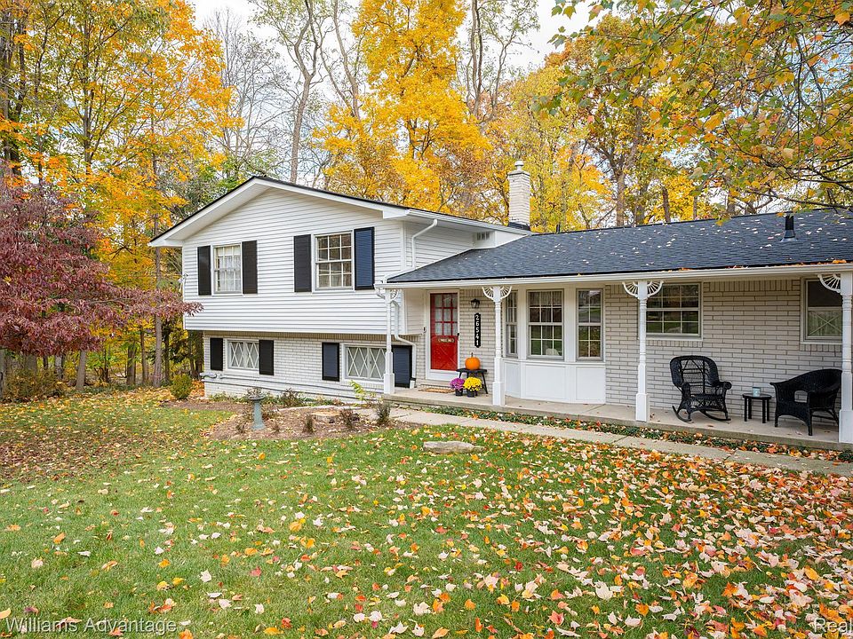 1st image of 26541 Old Homestead Ct