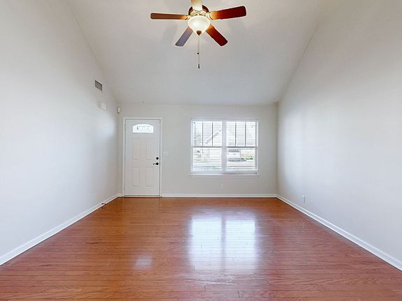 2nd image of 912 Thunder Gulch Way