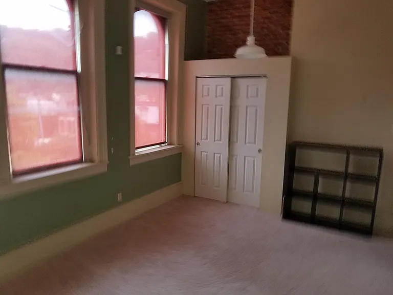 1205 E Carson St #2 — Photo 1