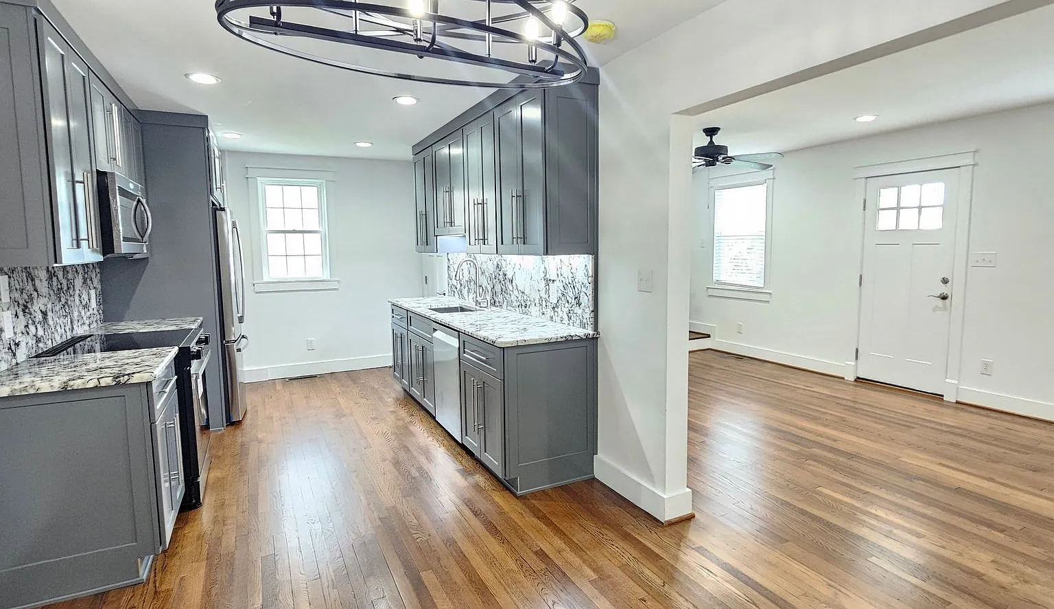 Renovated 4 bedroom 2.5 bathroom in the heart of Tappahannock — Photo 4