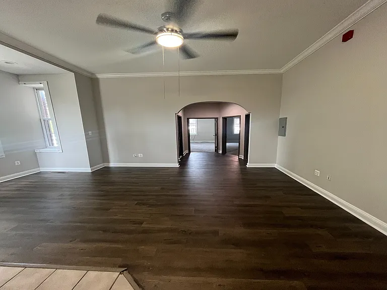 Campus Apartments — Photo 12