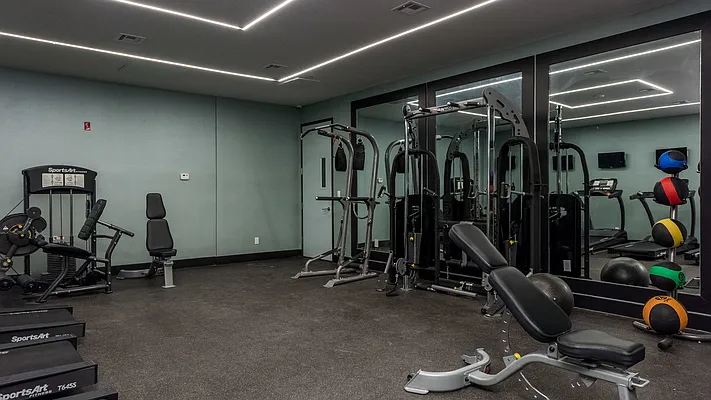 Rented by Nooklyn NYC LLC | media 16