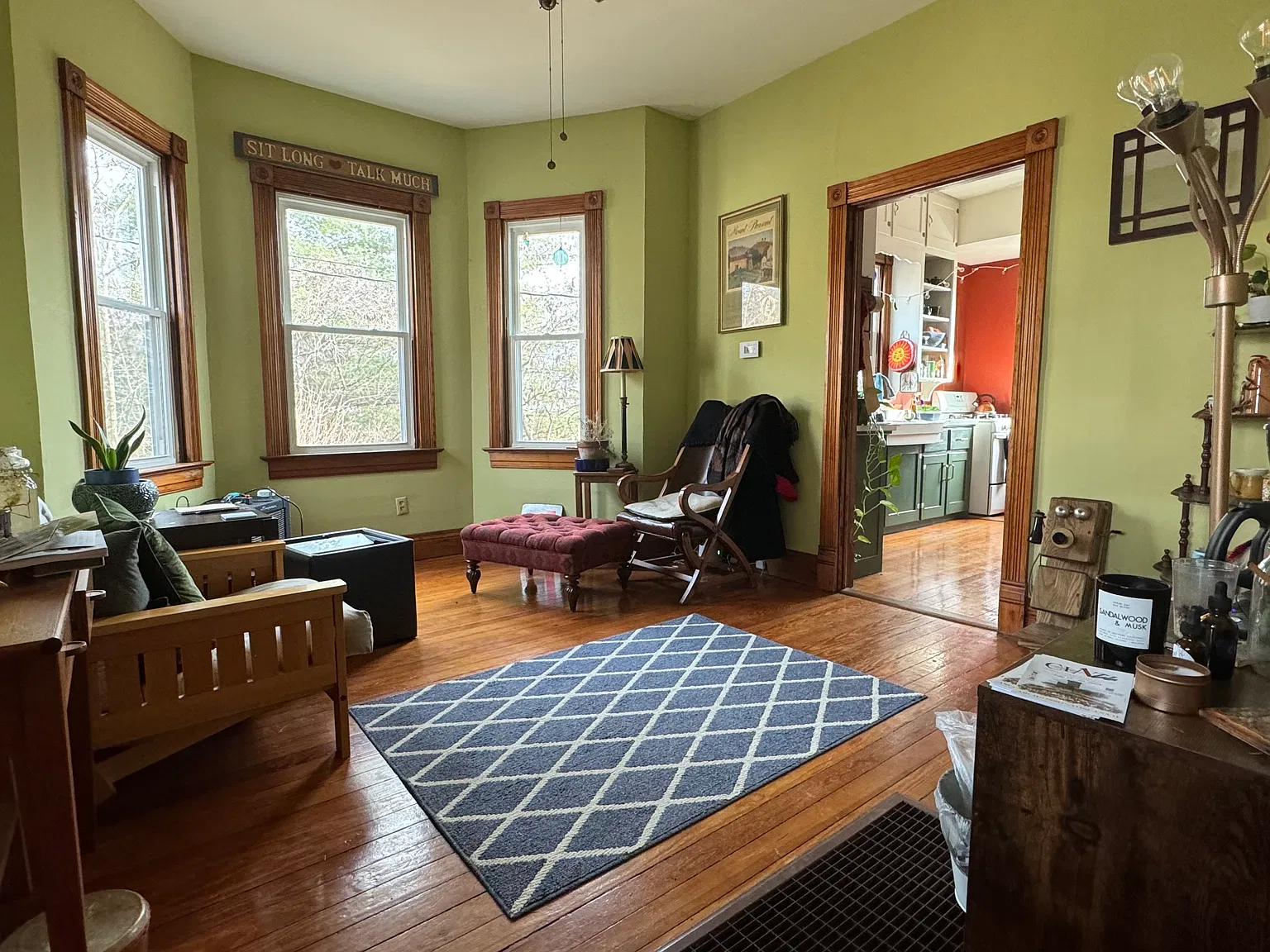 2 bed, 1200 sqft, $1,200 — Photo 1