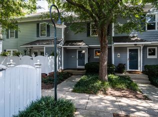 1426 Barton Place Dr, Raleigh, NC 27608