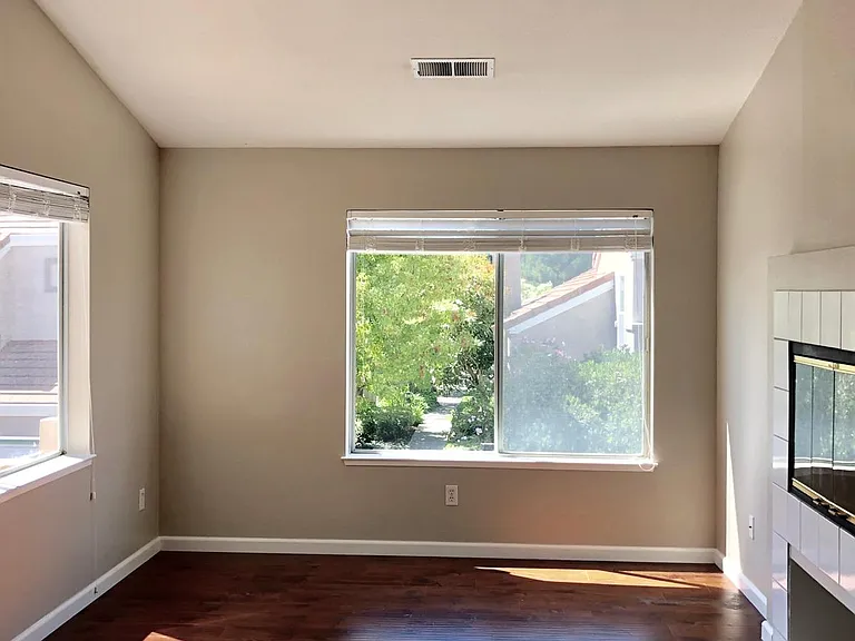 95 Mirabelli Cir — Photo 10