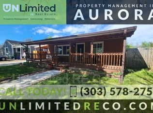 945 N Paris St, Aurora, CO 80010