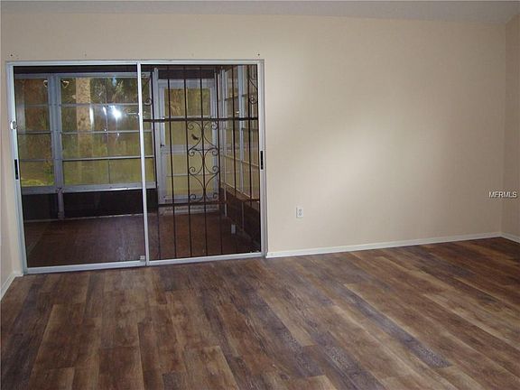 3rd image of 4955 Village Gardens Dr #222
