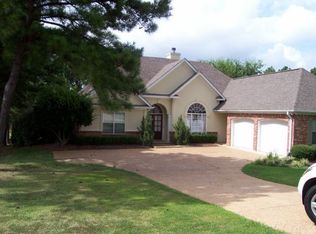 827 Annandale Rd, Madison, MS 39110