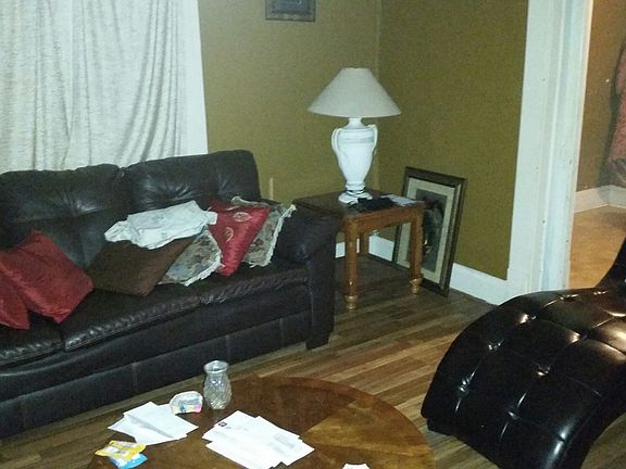 4th image of 2292 Margaret St