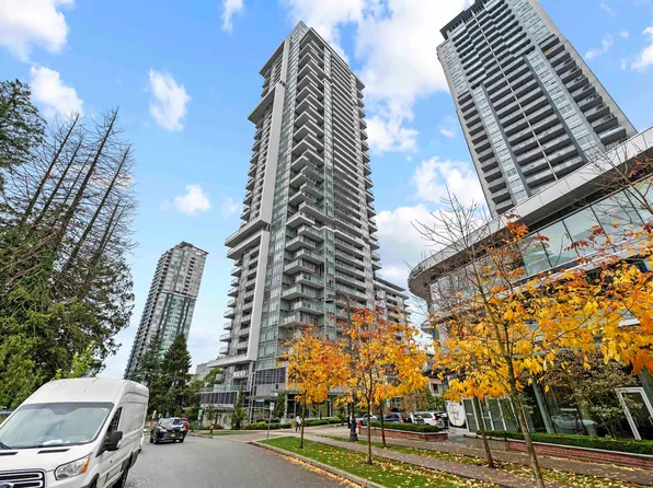 13350 Central Ave #2109, Surrey, BC V3T 0S1