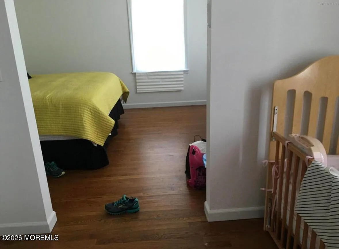 3 bed, 2.5 bath, 3080 sqft, $1,900 — Photo 3