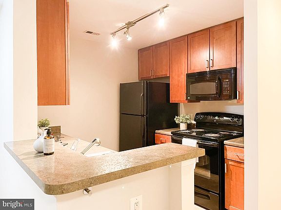 2nd image of 10302 Appalachian Cir #8209
