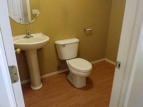 Downstairs bathroom 