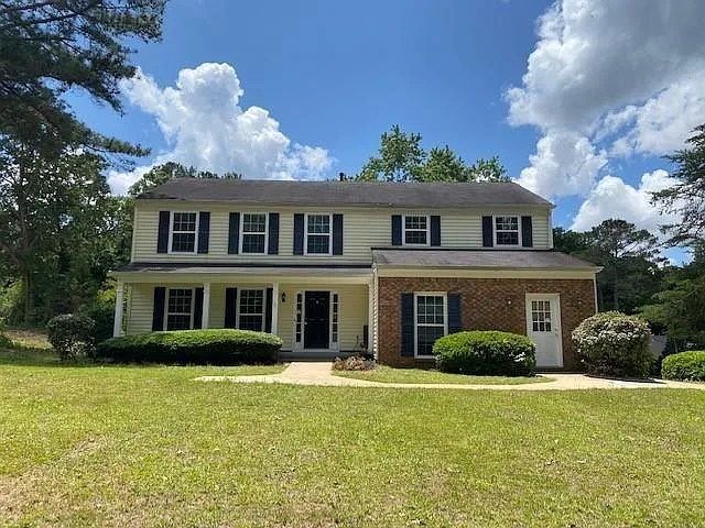 2121 Heritage Trace Dr — Photo 1