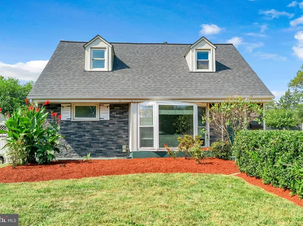 6604 Cavalier Dr, Alexandria, VA 22307