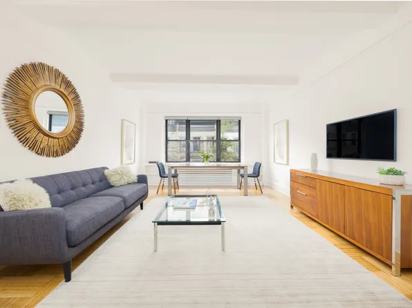 123 West 74th Street 5B image 1 of 12