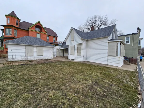 523 Beaumont St, Saint Paul, MN 55130