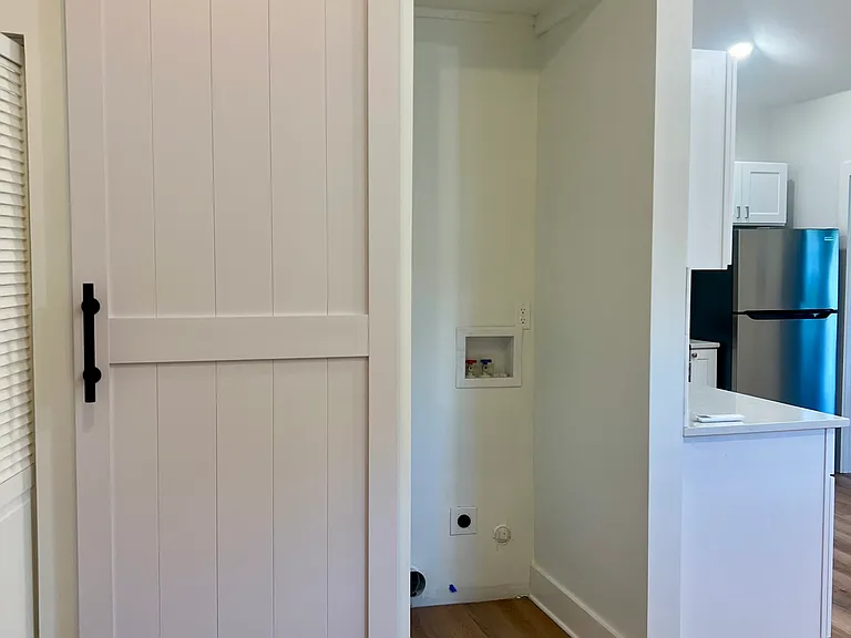 5501 S Newport Ave #B — Photo 11