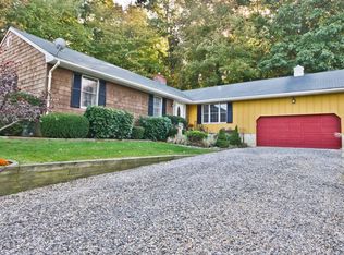59 Chambers Rd, Cream Ridge, NJ 08514