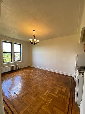 Rented by B Gans Management | media 4