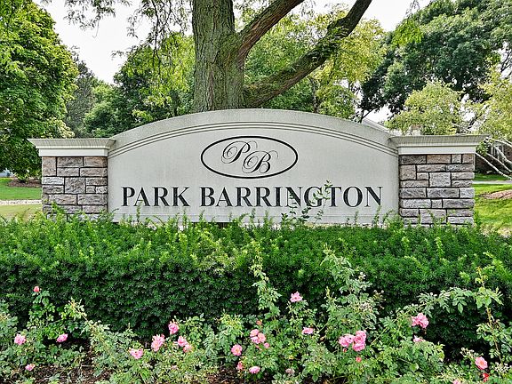 2nd image of 452 Park Barrington Dr