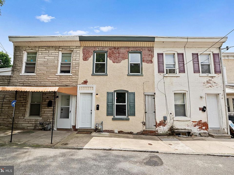 1st image of 103 9th St