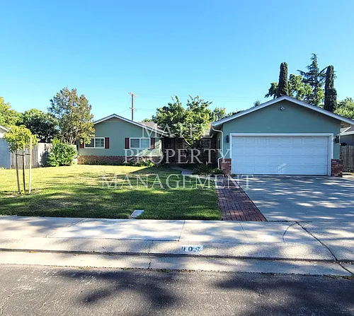 409 Birchwood Ct Photo 1
