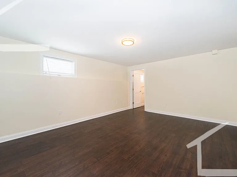 116 Jerome St #120 — Photo 10