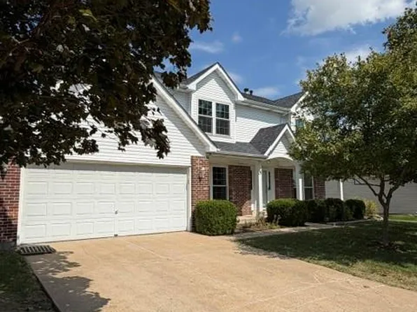 5 Revolutionary Way Ct, O'Fallon, MO 63366
