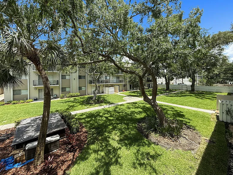 4607 W Fig St #209 — Photo 25